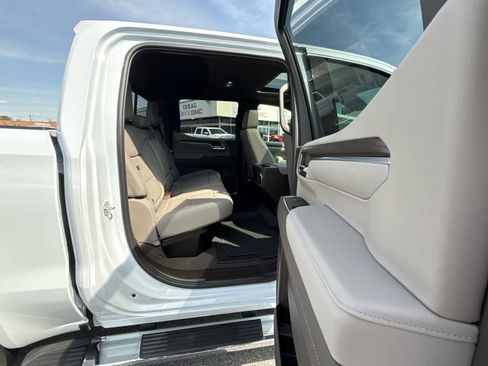 Used 2026 GMC Sierra 1500 SLT w/ SLT Premium Package AWD/4WD image 27
