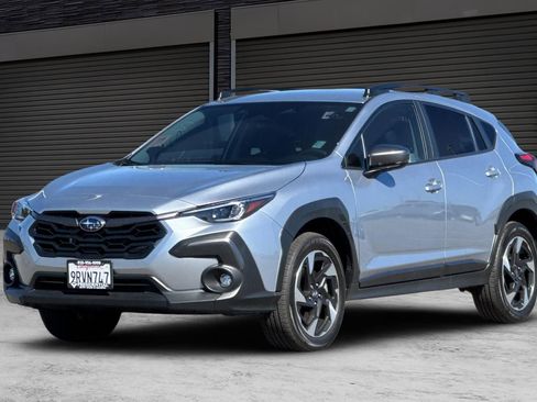 Used 2024 Subaru Crosstrek 2.5i Limited w/ Crosstrek Mirror Package image 9