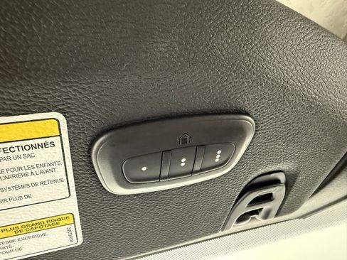 Used 2021 Jeep Wrangler Unlimited Rubicon 4xe w/ Dual Top Group image 22