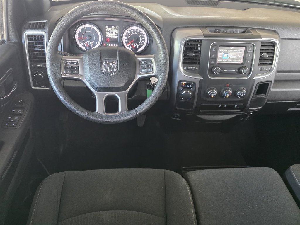 Used 2024 RAM 1500 Warlock RWD image 9