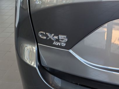 New 2025 MAZDA CX-5 AWD 2.5 S w/ Preferred Package