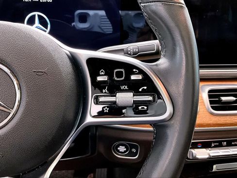 Used 2022 Mercedes-Benz GLE 350 GLE 350 image 24