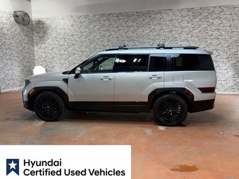 Used 2025 Hyundai Santa Fe Calligraphy FWD image 4