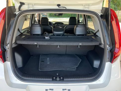 Used 2020 Kia Soul EX w/ Option Group 015 FWD image 11