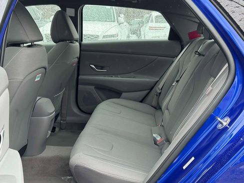 New 2026 Hyundai Elantra SEL Sport Premium FWD image 9