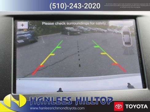 Used 2019 Ford Fusion SE FWD image 25