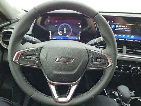 New 2026 Chevrolet Trax ACTIV w/ Driver Confidence Package FWD image 4