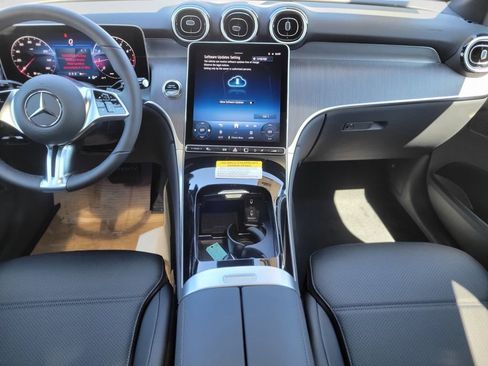 New 2026 Mercedes-Benz GLC 300 4MATIC image 12