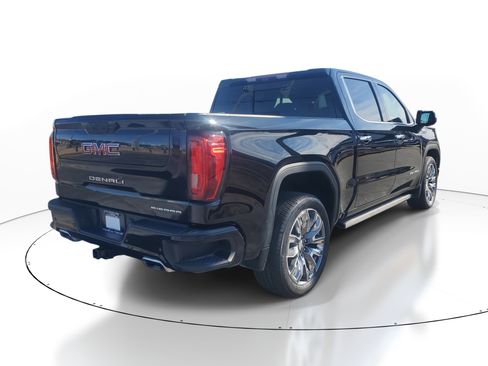 Used 2023 GMC Sierra 1500 Denali w/ Denali Reserve Package image 3