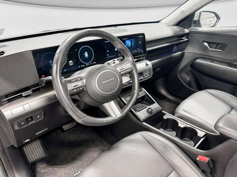 Used 2024 Hyundai Kona Limited FWD image 19