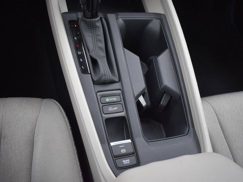Used 2024 Honda Accord LX image 10