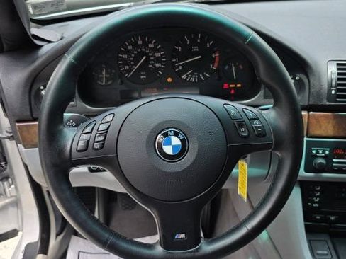 Used 2003 BMW 540i Sedan RWD image 19