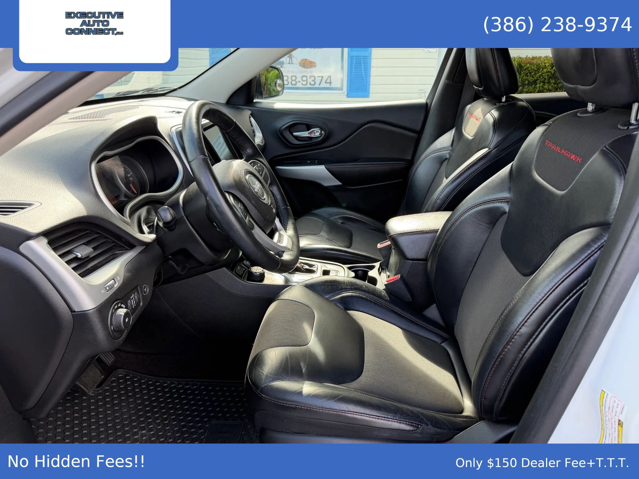 Used 2017 Jeep Cherokee Trailhawk w/ Comfort/Convenience Group AWD/4WD image 19