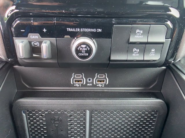 Used 2026 RAM 1500 Big Horn AWD/4WD image 23