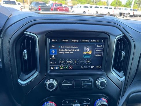 Used 2021 GMC Sierra 1500 AT4 w/ AT4 Premium Package AWD/4WD image 24