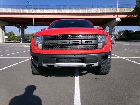 Used 2010 Ford F150 Raptor image 3