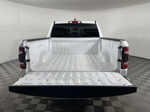 Used 2022 RAM 1500 Laramie AWD/4WD image 38