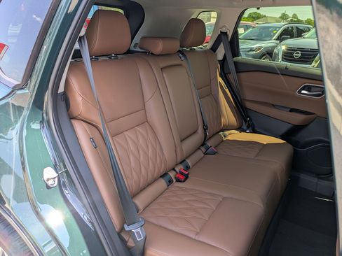 New 2026 Nissan Rogue Platinum w/ Platinum Premium Package AWD/4WD image 33