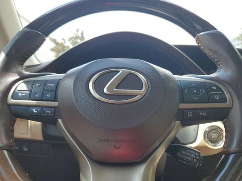 Used 2017 Lexus ES 350 FWD image 23