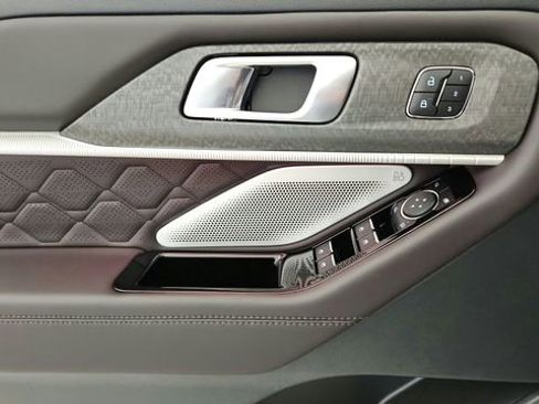 New 2026 Ford Explorer Platinum w/ LUX Leather Package image 21