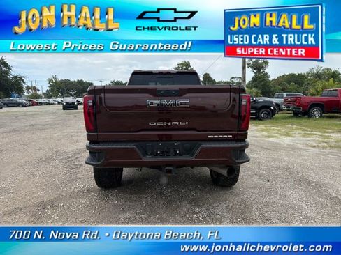 Used 2024 GMC Sierra 3500 Denali Ultimate AWD/4WD image 12