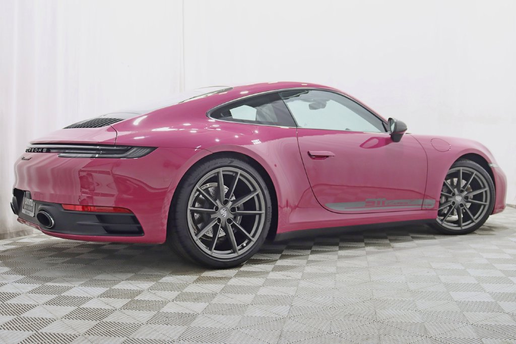 Used 2024 Porsche 911 Carrera T RWD image 9