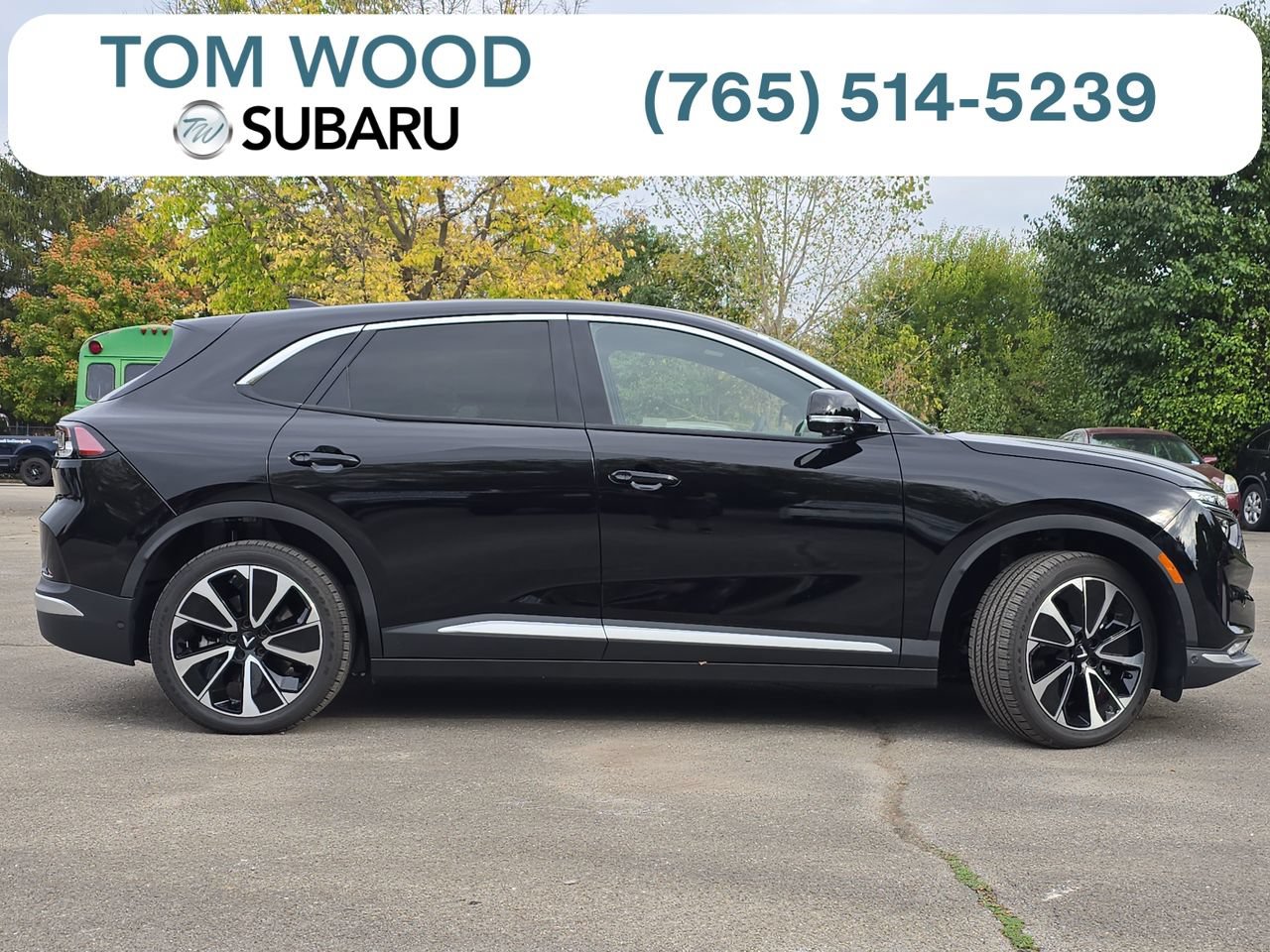 New 2025 VinFast VF 8 Plus AWD/4WD image 1