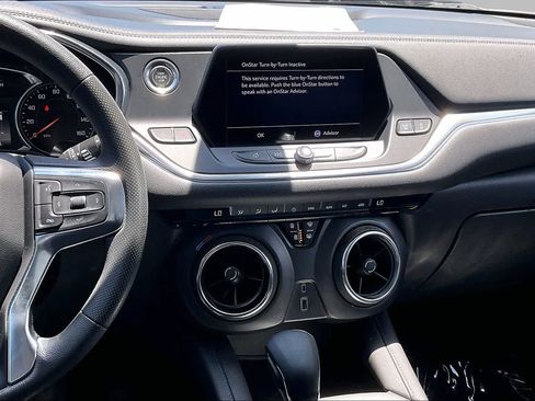 Used 2021 Chevrolet Blazer LT FWD image 8