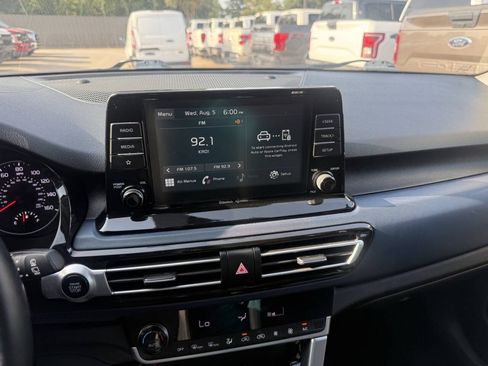 Used 2023 Kia Seltos S FWD image 24