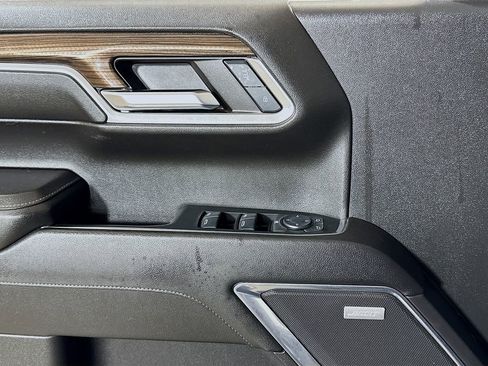 Certified 2024 Chevrolet Silverado 1500 LT Trail Boss w/ Convenience Package II AWD/4WD image 16