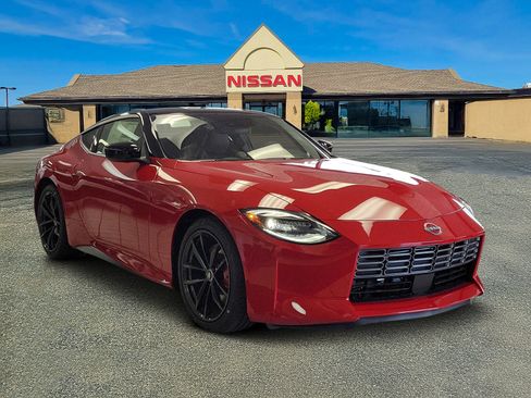 New 2025 Nissan Z Performance w/ Floor Mat Package RWD image 1