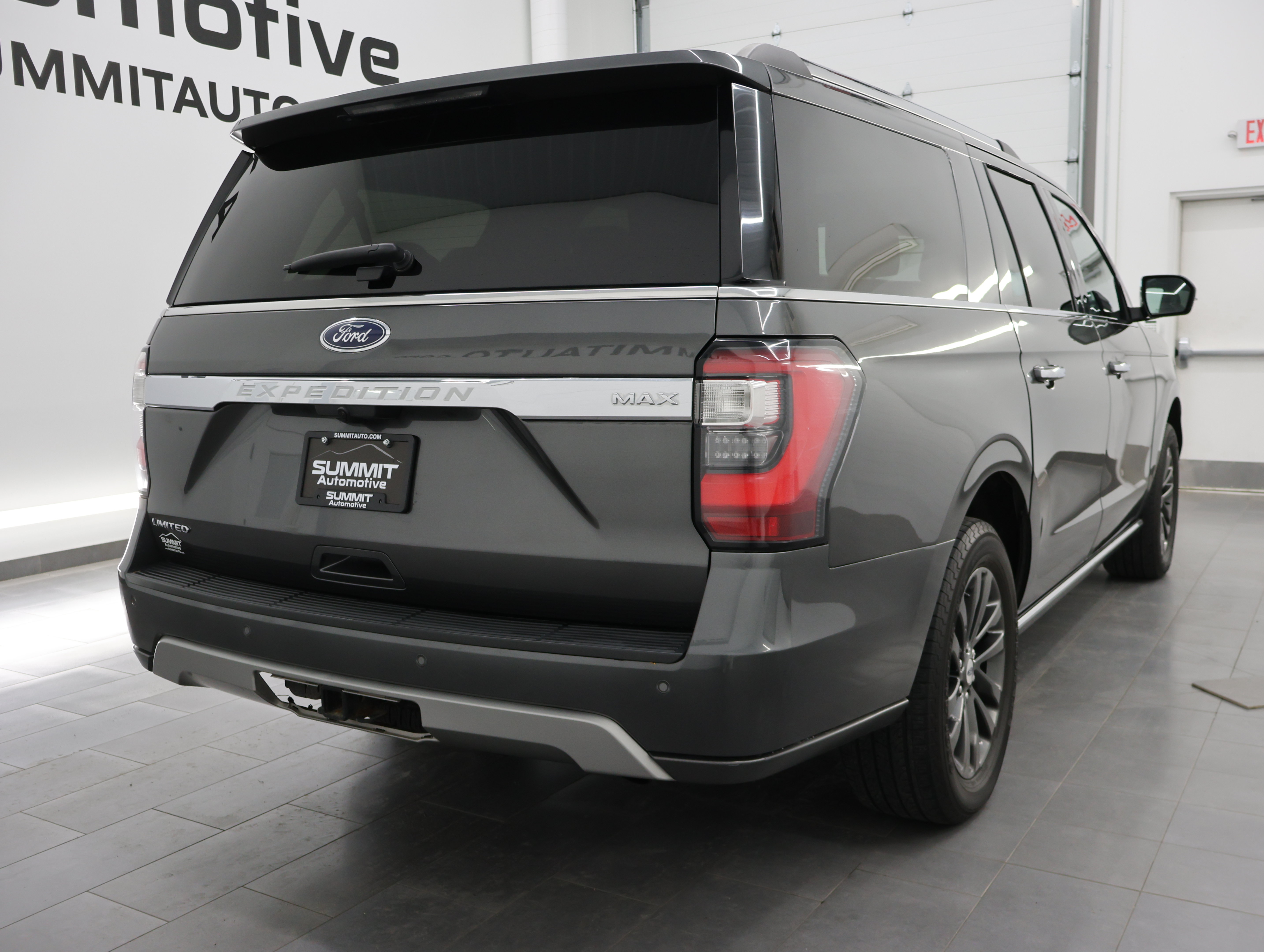 Used 2021 Ford Expedition Max Limited AWD/4WD image 4