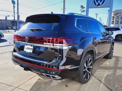 New 2026 Volkswagen Atlas SEL Premium R-Line AWD/4WD image 5