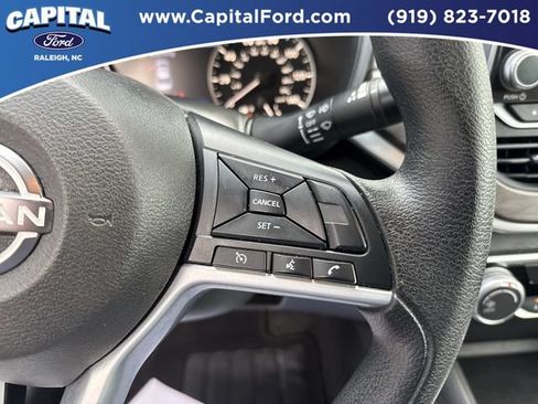 Used 2025 Nissan Altima 2.5 SV FWD image 23