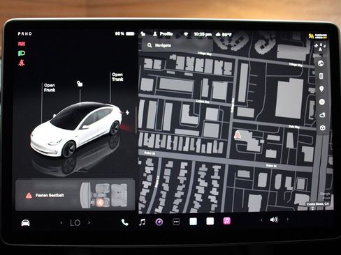 Used 2023 Tesla Model 3 Standard Range image 26