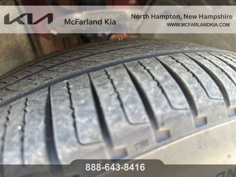 Used 2025 Hyundai Santa Fe Calligraphy image 11