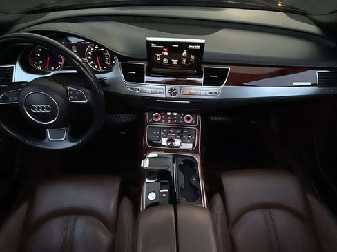 Used 2011 Audi A8 4.2 image 29