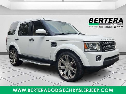 Used 2016 Land Rover LR4 AWD/4WD image 1
