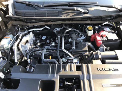 Used 2025 Nissan Kicks S FWD image 25