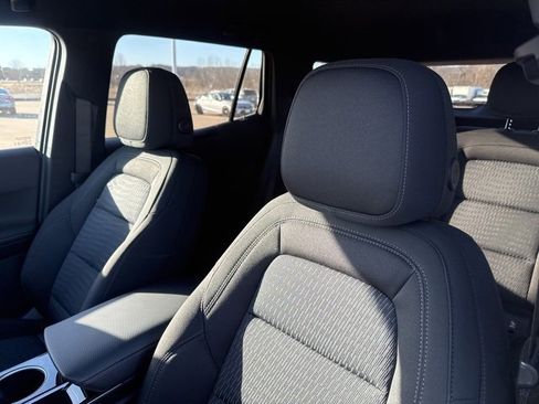 New 2026 Chevrolet Equinox LT image 11