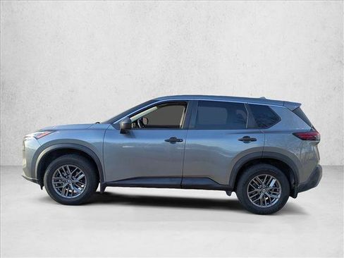 Used 2021 Nissan Rogue S image 8