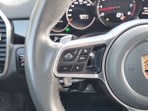 Used 2020 Porsche Cayenne AWD/4WD image 21