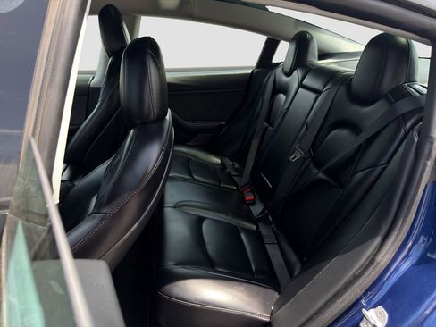 Used 2021 Tesla Model 3 Standard Range Plus RWD image 13