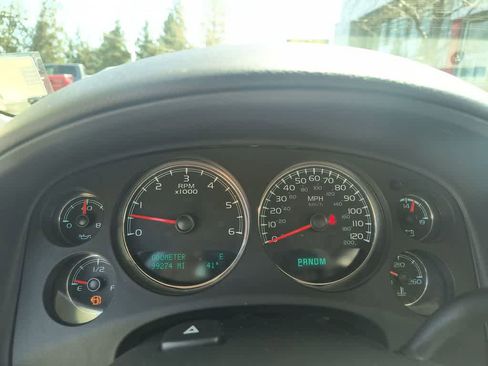 Used 2013 Chevrolet Tahoe LT AWD/4WD image 15