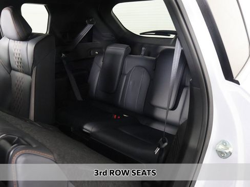 New 2025 Mitsubishi Outlander SEL image 11