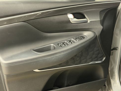 Used 2022 Hyundai Santa Fe SEL w/ Convenience + Premium Package FWD image 14