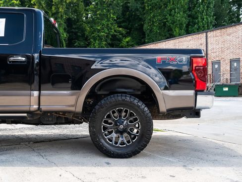 Used 2021 Ford F250 King Ranch w/ King Ranch Ultimate Package AWD/4WD image 5