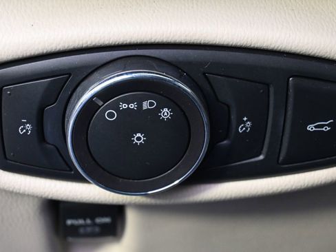 Used 2018 Lincoln MKX Reserve w/ Luxury Package AWD/4WD image 25
