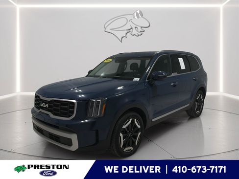 Used 2025 Kia Telluride S FWD image 1