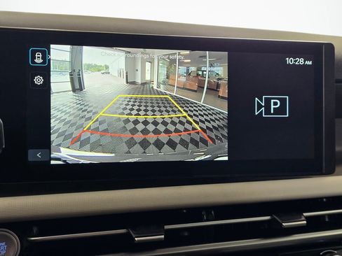 Used 2025 Hyundai Tucson SEL FWD image 25